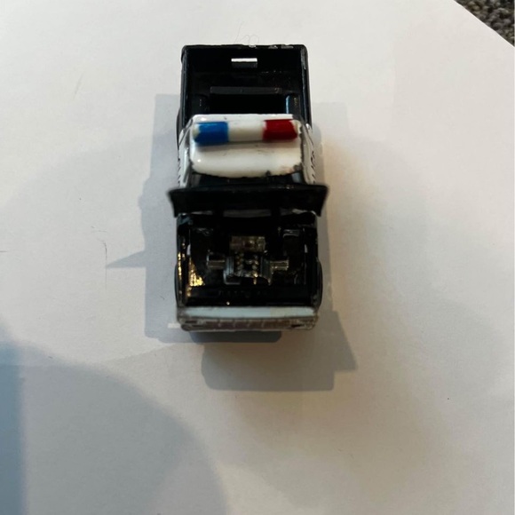 Diecast police truck - Picture 7 of 8